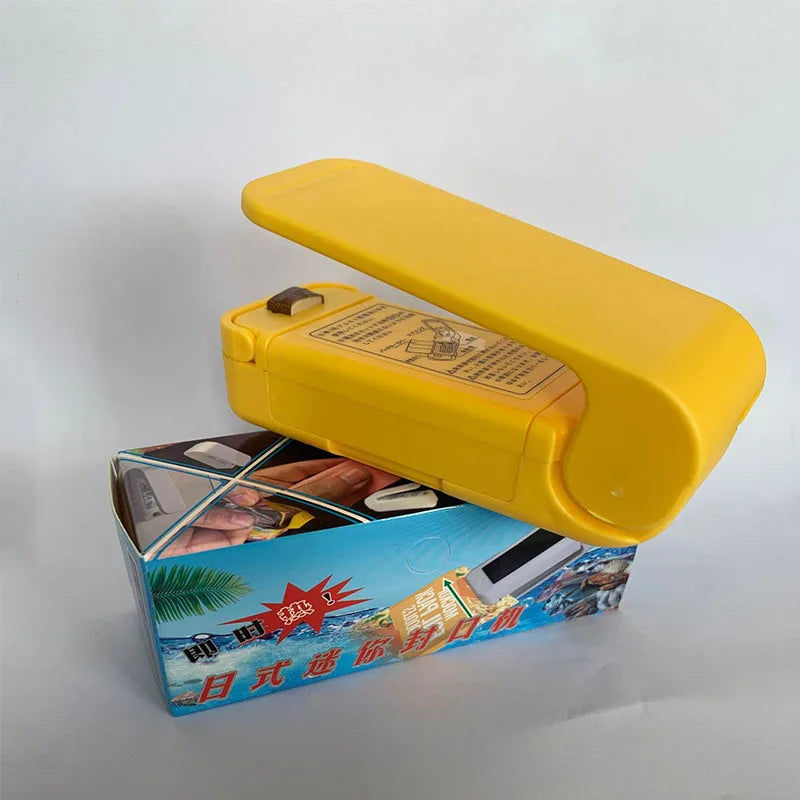 SealPro™ Mini Bag Sealer – Keep Your Food Fresh Anywhere