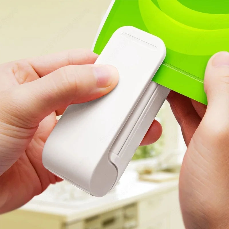 SealPro™ Mini Bag Sealer – Keep Your Food Fresh Anywhere